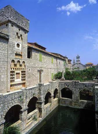 Bungalows Jurjevac Stari Grad  Ngoại thất bức ảnh